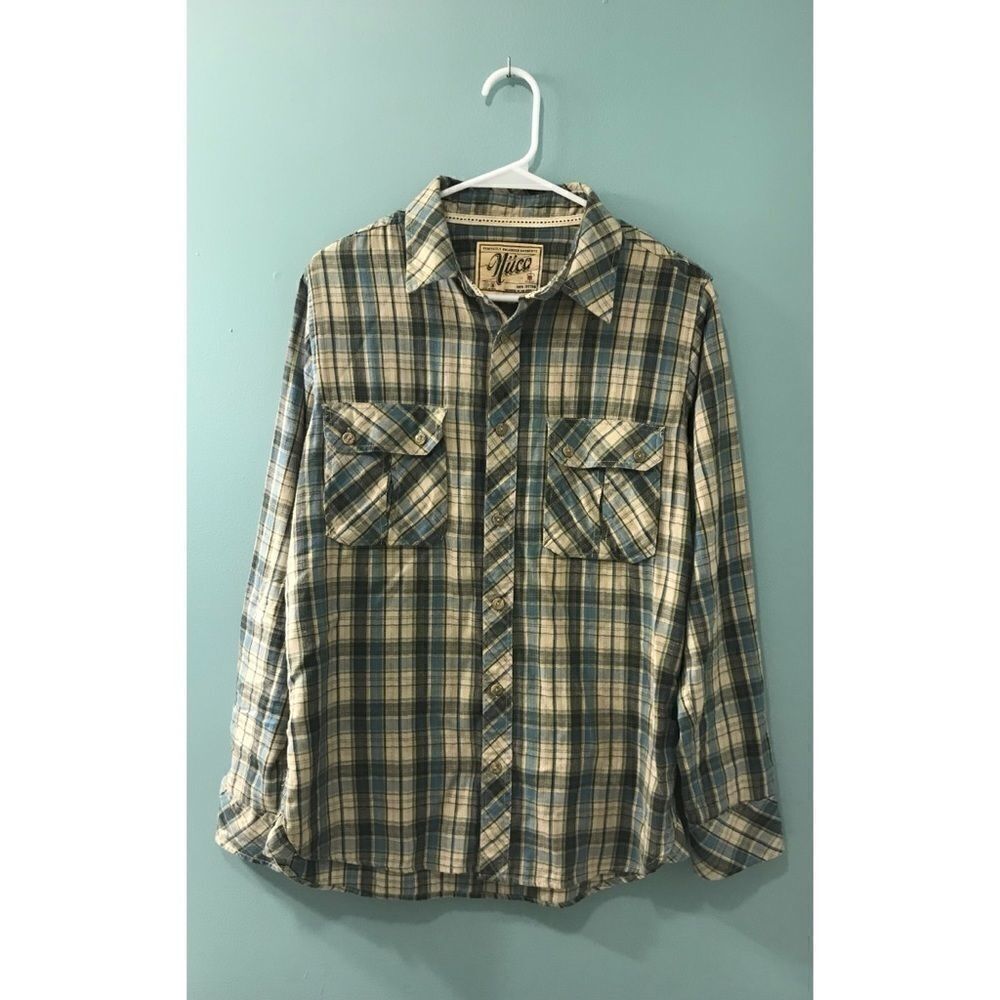 NUCO “Size M” Dress Shirt